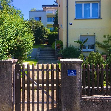 Luegete 28, Witikon Apartments Zürich Buitenkant foto