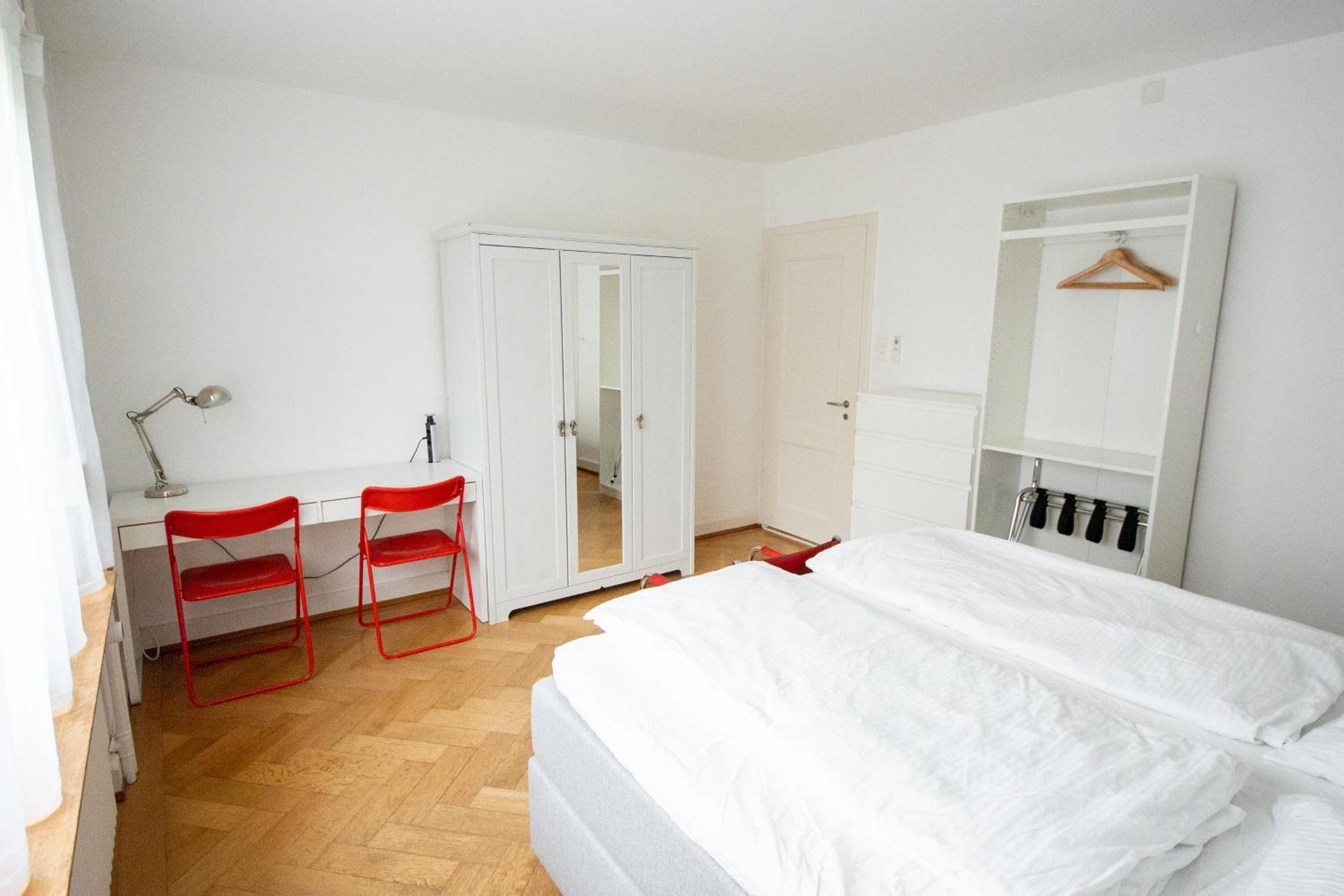 Luegete 28, Witikon Apartments Zürich Buitenkant foto