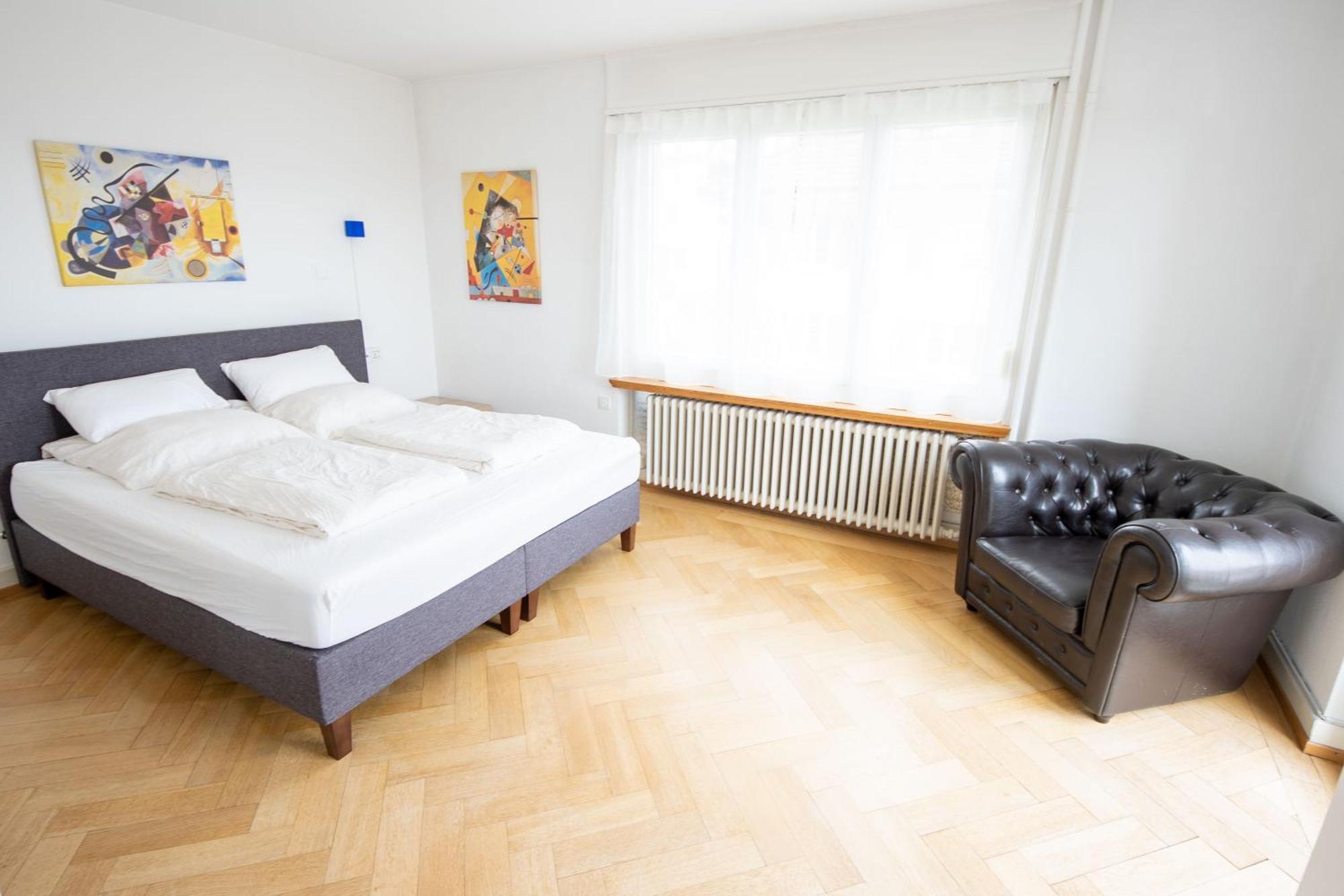 Luegete 28, Witikon Apartments Zürich Buitenkant foto
